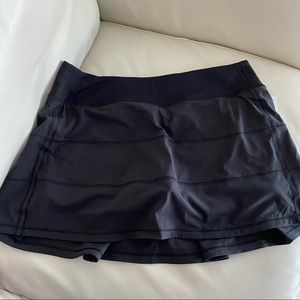 NWT lululemon Pace Rival skirt Black! Sz10